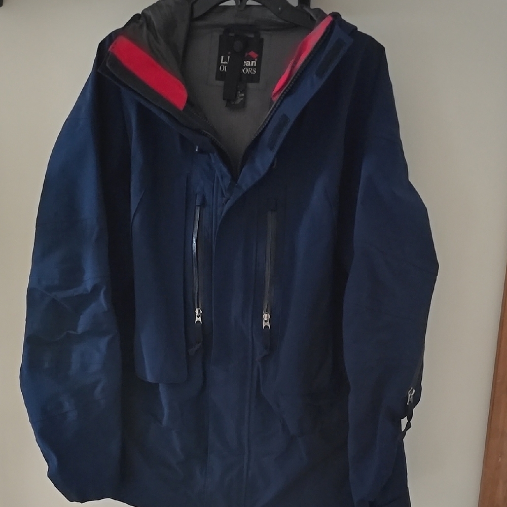 Men's Navy Blue Jacket